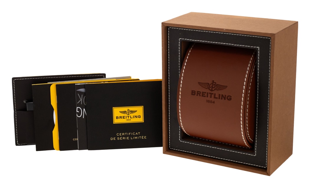 Breitling Navitimer 01 AB0121 Image 5